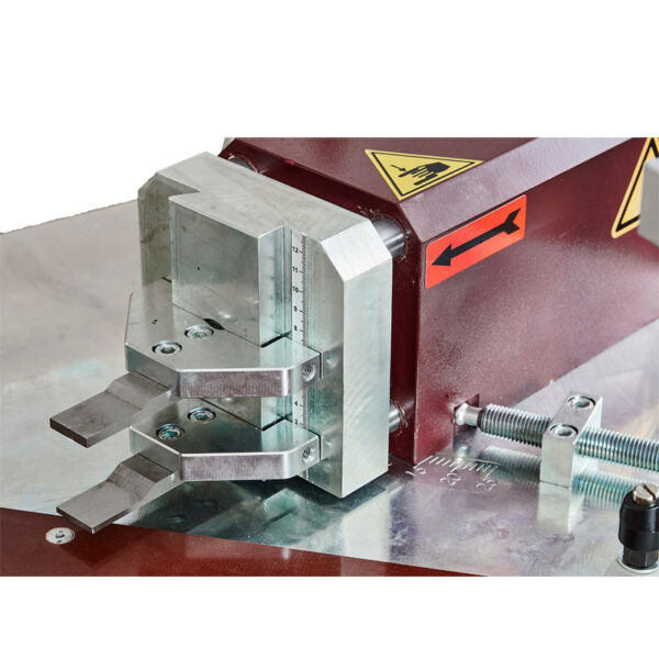 Atech Apis-2 Hidrolik Alüminyum Köşe Presi- aletiste